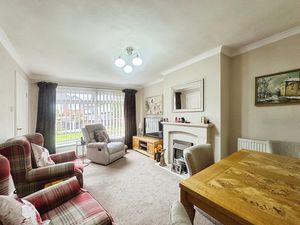 Lounge- click for photo gallery